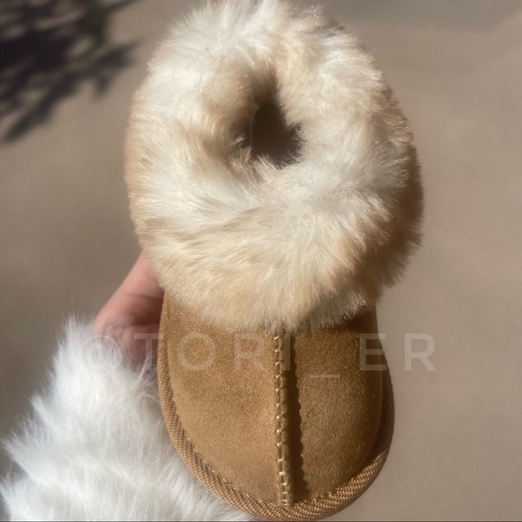 Cat and Jack Toddler Boys | Girls Channing Clog Slippers Brown - Picture 4 of 6